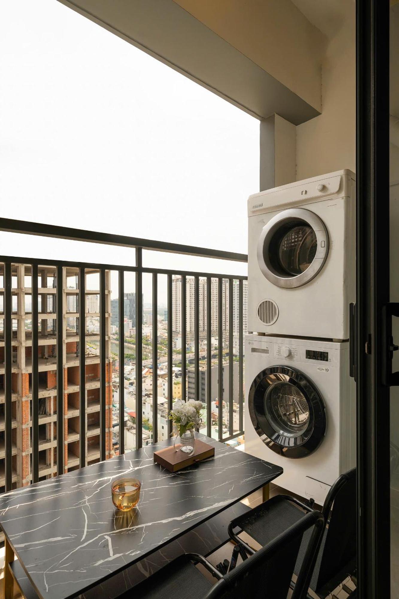 Otis Soho Saigon Balcony Apartment Ho Şi Min Exterior foto